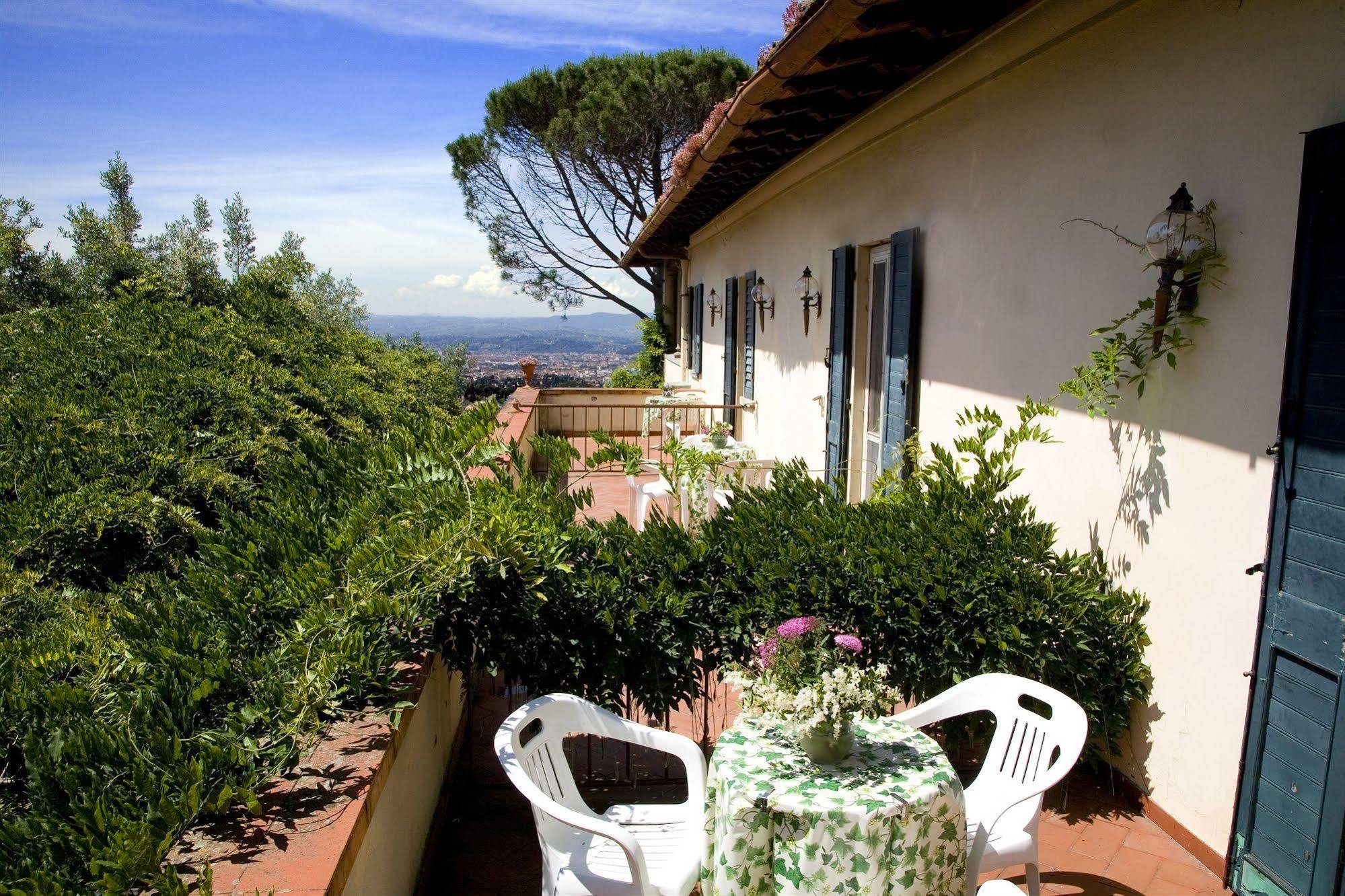 Hotel Villa Le Rondini Firenze Bagian luar foto
